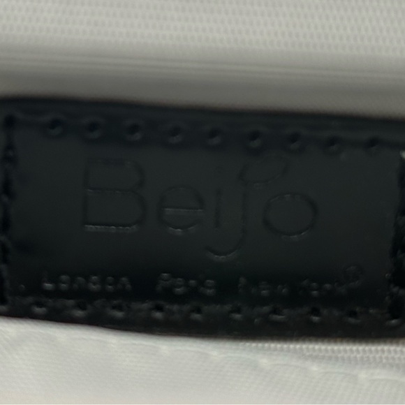 BEIJO Vintage Kiss-Lock MakeupCase with Dustbag - Picture 3 of 7